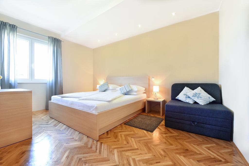 Villa Slavica 1 Vodice Dış mekan fotoğraf