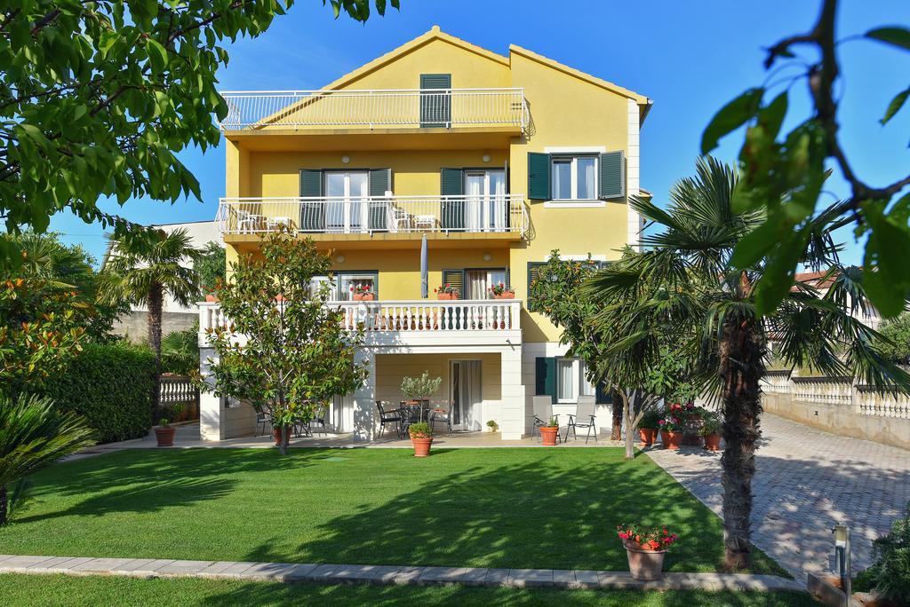 Villa Slavica 1 Vodice Dış mekan fotoğraf